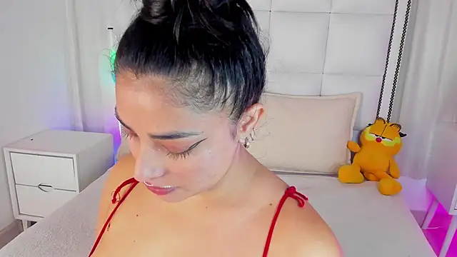 Kirara 22 online show from 11.20.25