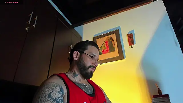 Snapshot of CamiloGray_ chatting on 03.23.26 CamiloGray online show from 03.23.26