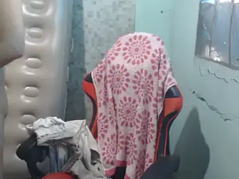 Snapshot of itsmacky4u chatting on 11.11.25 itsmacky4u online show from 11.11.25