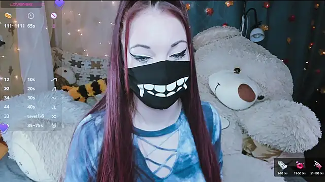 Snapshot of XNuka_Flower_LoverX chatting on 09.26.25 XNuka Flower LoverX online show from 09.26.25