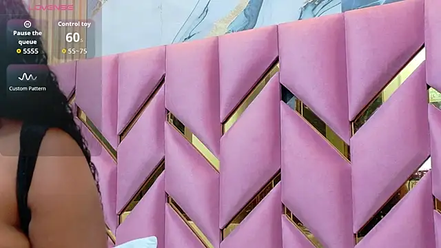 hornyhousekeeper  online show from 10.12.25