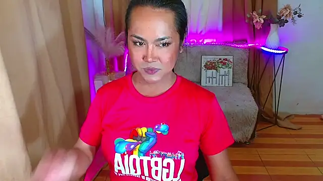 Snapshot of negrashemalexxx chatting on 09.20.25 negrashemalexxx online show from 09.20.25