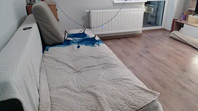 increible della online show from 01.04.25