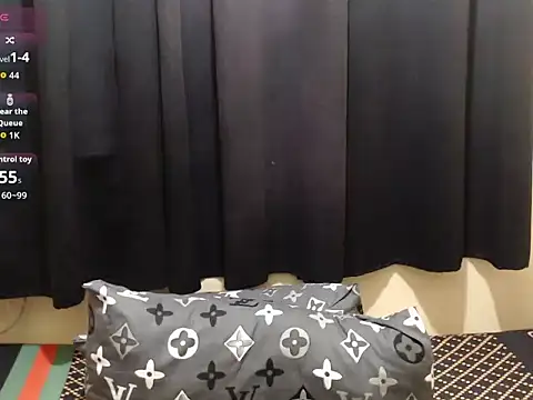 x brittany x online show from 04.12.26