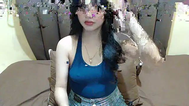Snapshot of x_brittany_x chatting on 06.26.26 x brittany x online show from 06.26.26