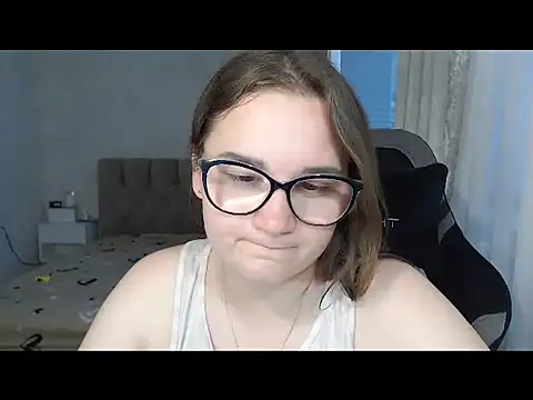 Snapshot of Amy_Mur_ chatting on 06.28.26 Amy Mur online show from 06.28.26