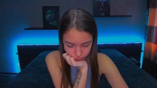 AlexaBarkley online show from 02.06.25