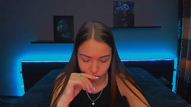 AlexaBarkley online show from 03.18.25