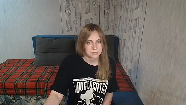 Snapshot of Pilly_green_ chatting on 05.05.26 Pilly green online show from 05.05.26