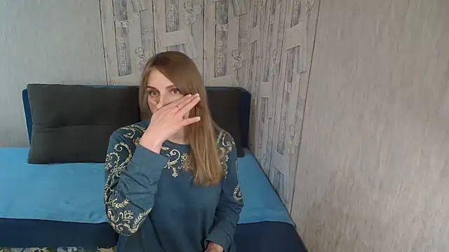 Snapshot of Pilly_green_ chatting on 05.14.26 Pilly green online show from 05.14.26