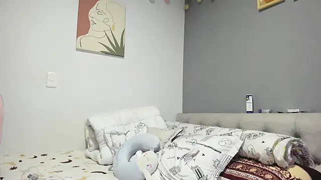 aisha latina online show from 02.03.25