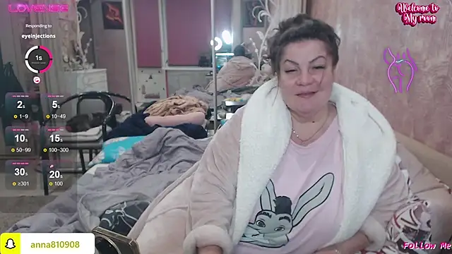 femme fatale1 online show from 10.27.25