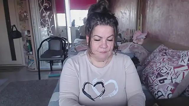 femme fatale1 online show from 11.21.25