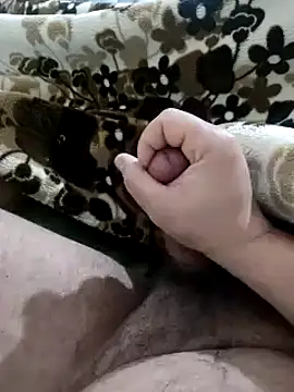 Snapshot of asezgin824 chatting on 01.18.25 asezgin824 online show from 01.18.25