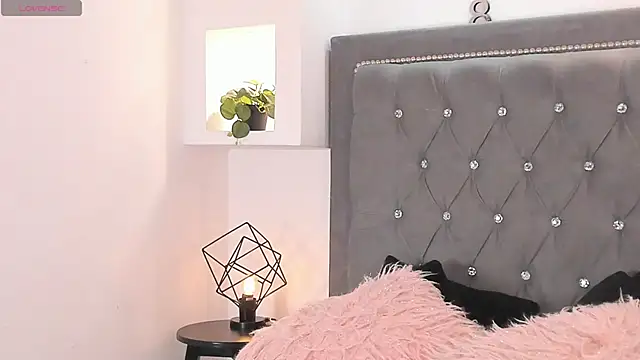 SophieRossi online show from 12.03.25