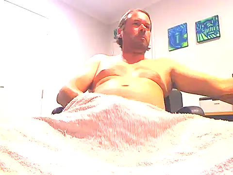 Snapshot of megaboy411 chatting on 03.18.25 megaboy411 online show from 03.18.25