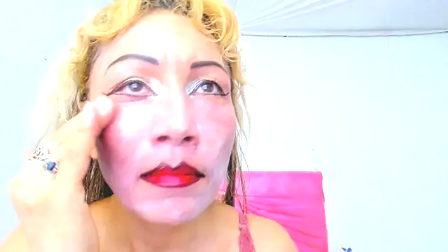 almabeckelt online show from 02.19.25