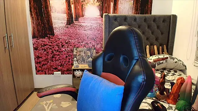 Snapshot of sofia23dirty chatting on 02.01.26 sofia23dirty online show from 02.01.26