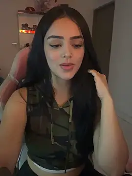 anniehart online show from 11.28.25