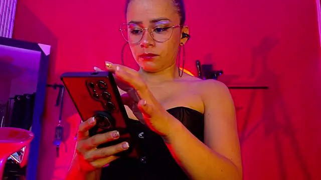 MistressSlut1 online show from 11.12.25