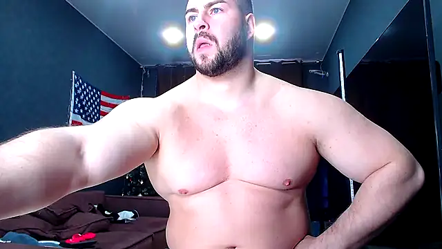 Snapshot of muscularjohnforuX chatting on 02.12.25 muscularjohnforuX online show from 02.12.25