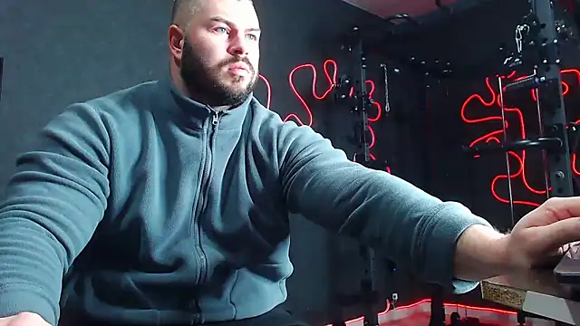 muscularjohnforuX online show from 02.11.26