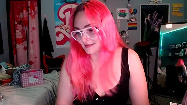 JenniferGwen online show from 09.11.25