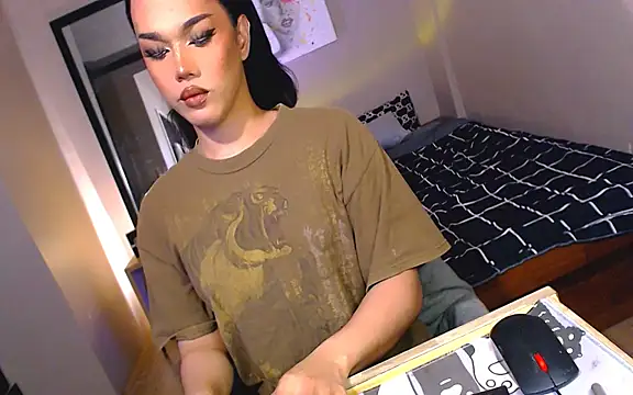 Ur temptress sam online show from 03.05.25