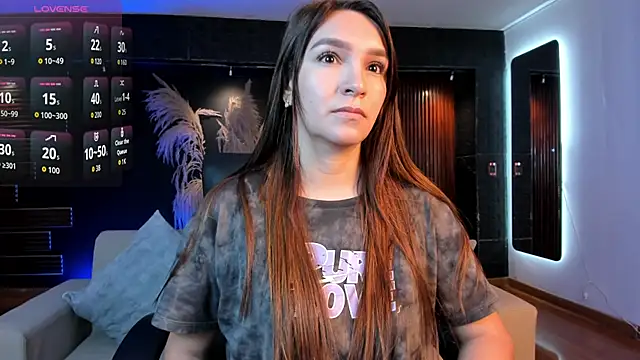 miataylorr1 online show from 07.28.26