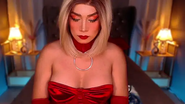 QUEEN GIAMOORE69 online show from 03.22.26