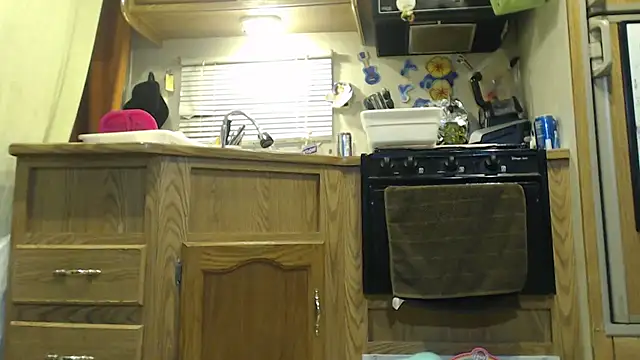 sexyinpantyhose online show from 02.09.25