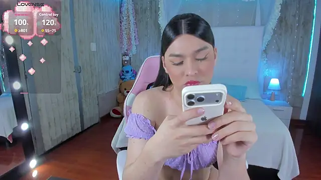 Snapshot of floryn_susana chatting on 05.18.26 floryn susana online show from 05.18.26