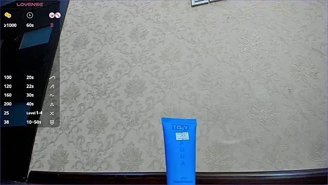 Snapshot of Zoe_klarxxx chatting on 02.05.25 Zoe klarxxx online show from 02.05.25