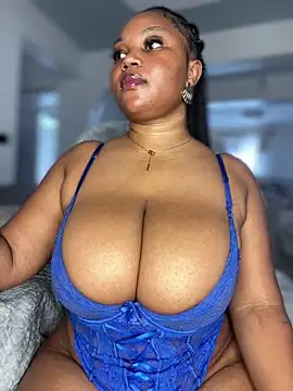 Hyra Ari online show from 03.04.26