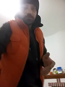 Snapshot of nero360 chatting on 02.06.25 nero360 online show from 02.06.25