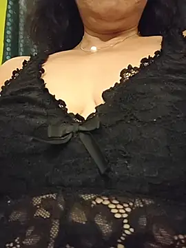 Susannemilf online show from 10.05.25