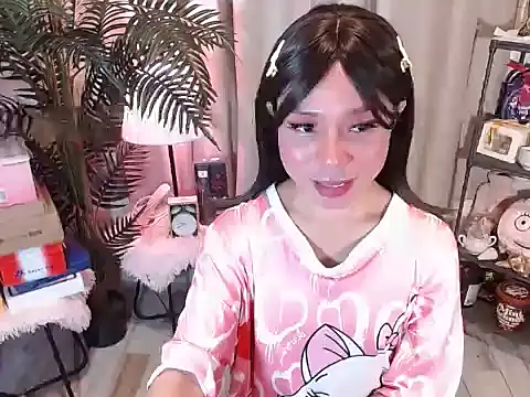 AsianTrixxx online show from 04.20.26