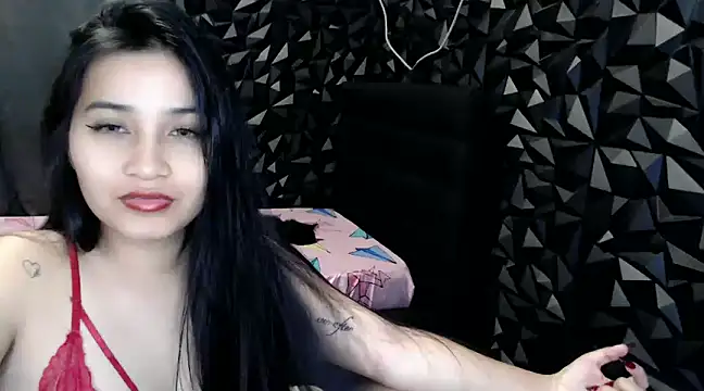 Snapshot of _Bellatrixy_ chatting on 12.25.24 Bellatrixy online show from 12.25.24