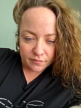 julimonroe online show from 02.23.26