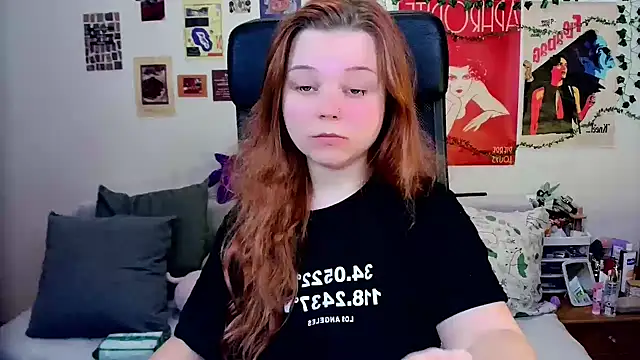 StellaMilla online show from 03.22.25