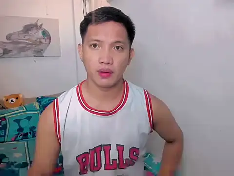 xSebastian19 online show from 04.29.26