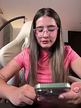 Snapshot of Stormiie777 chatting on 02.27.26 Stormiie777 online show from 02.27.26