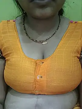 Snapshot of Lattika-Bhabhi chatting on 07.30.26 Lattika-Bhabhi online show from 07.30.26