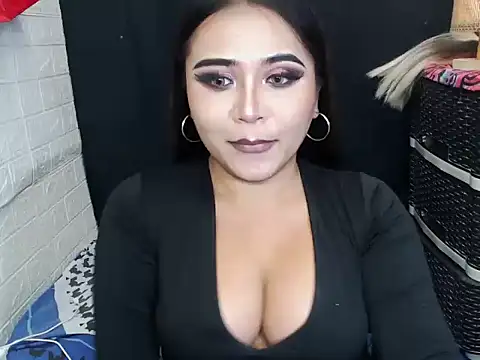 x12inchanaconda online show from 12.15.25