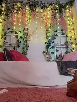 Snapshot of athena_samael69 chatting on 12.11.24 athena samael69 online show from 12.11.24