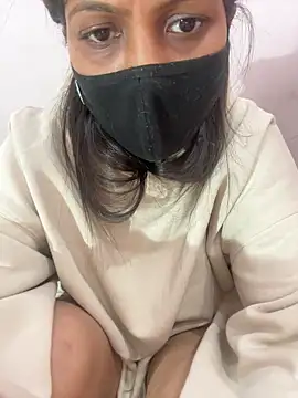 Snapshot of katrina_0143 chatting on 12.29.24 katrina 0143 online show from 12.29.24