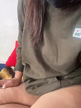 Snapshot of katrina_0143 chatting on 01.06.25 katrina 0143 online show from 01.06.25