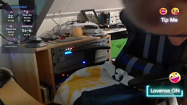 Snapshot of sexmenlion chatting on 12.28.24 sexmenlion online show from 12.28.24