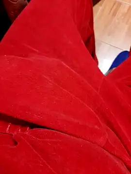 Snapshot of feet_toes chatting on 10.17.25 feet toes online show from 10.17.25