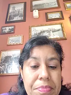 Molly newman6 online show from 02.25.25